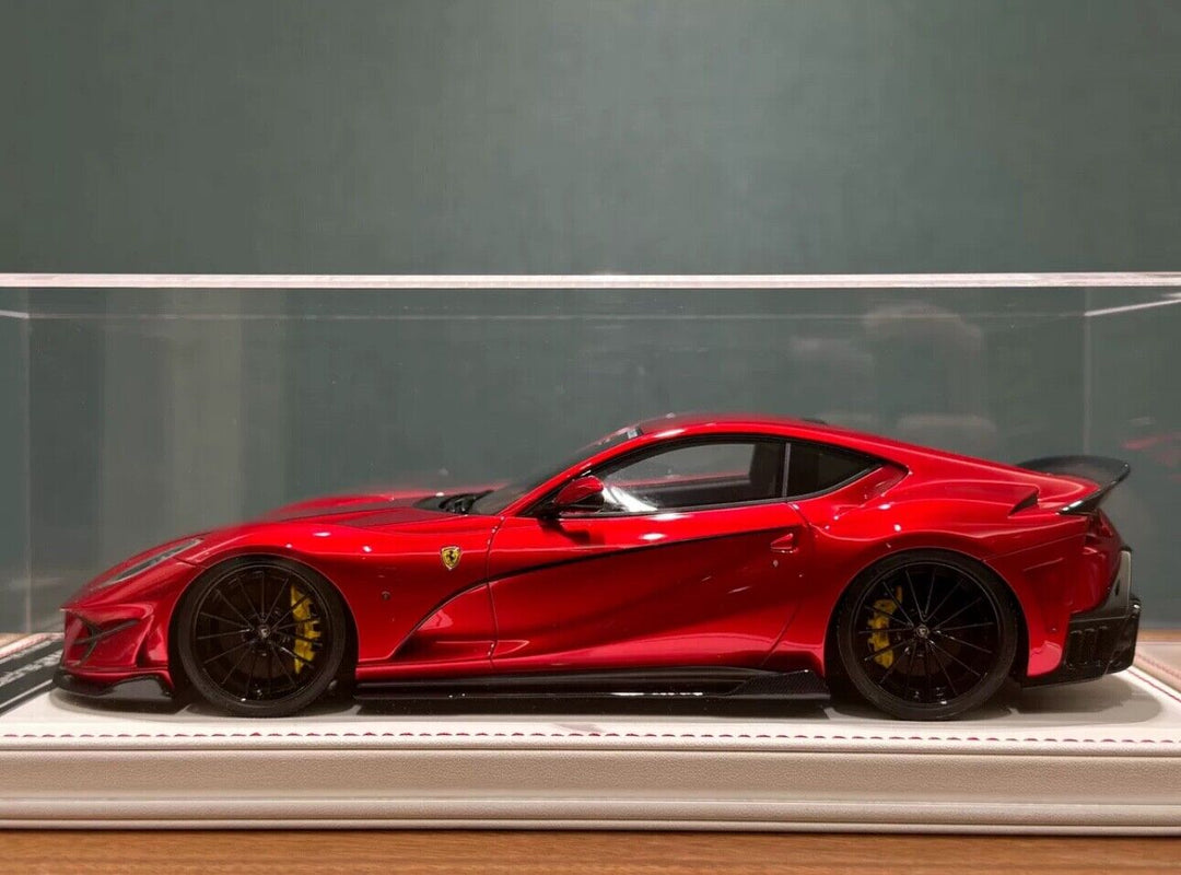 Ferrari 812 Superfast SVR (Candy Red) [Davis & Giovanni] 1/18 scale