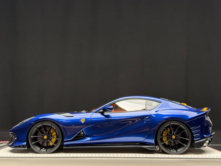 Ferrari 812 Competizione NOVITEC (Metallic Blue) [Davis & Giovanni] 1:18 scale