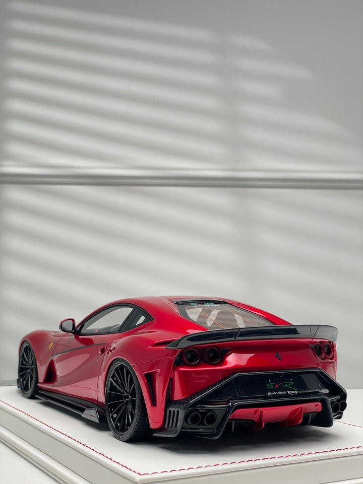 Ferrari 812 Superfast SVR (Candy Red) [Davis & Giovanni] 1/18 scale