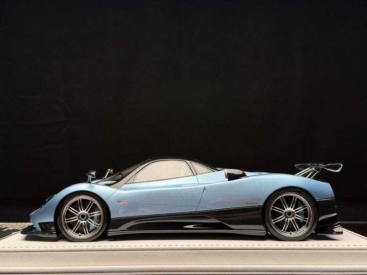 Pagani Zonda F (Ice Blue) [Davis & Giovanni] 1:18 scale