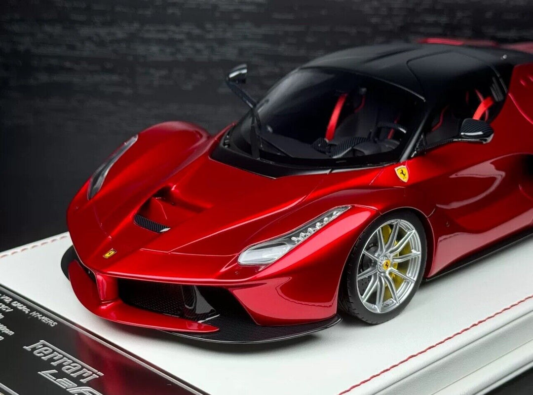 Ferrari LaFerrari (Candy Red) [Davis & Giovanni] 1/18 scale
