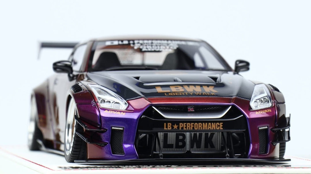 Nissan R35 GTR Type 2 LBWK (Chameleon Purple) [Davis & Giovanni] 1/18 scale