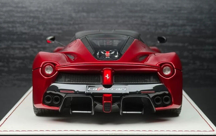 Ferrari LaFerrari (Candy Red) [Davis & Giovanni] 1/18 scale