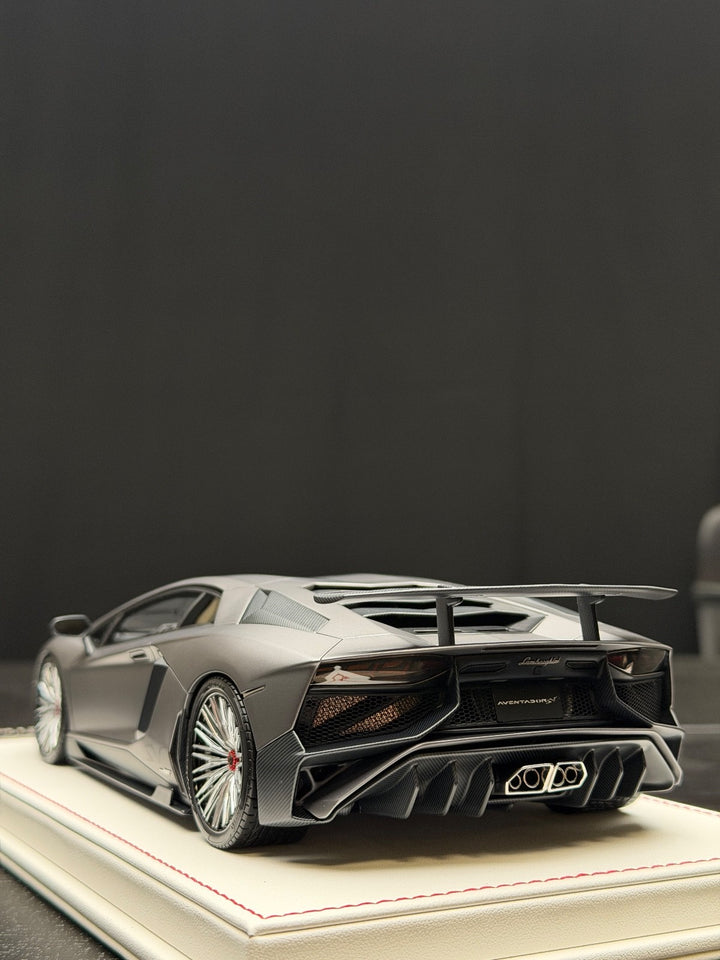 Lamborghini Aventador SV LBWK (Dark Gray) [Davis & Giovanni] 1:18 scale