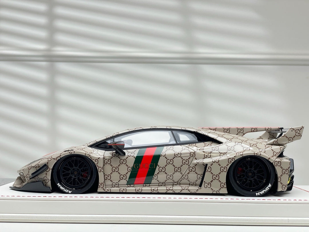 Lamborghini Huracan GT LBWK (GUCCI) [Davis & Giovanni] 1:18 scale