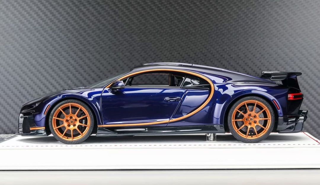 Bugatti Chiron Pur Sport (Purple/ Bronze) [Davis & Giovanni] 1:18 scale
