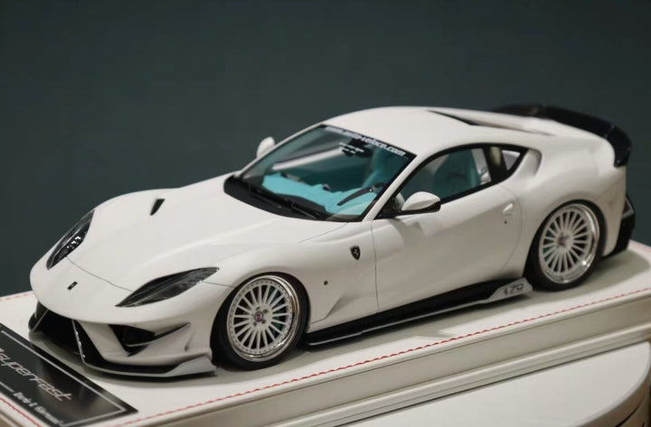 Ferrari 812 Superfast SVR (Matte White) [Davis & Giovanni] 1:18 scale