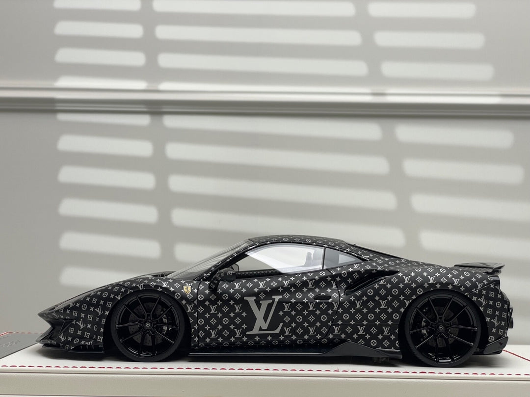 Ferrari 488 Pista (LV Monogram) [Davis & Giovanni] 1/18 scale