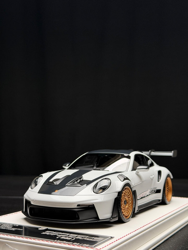 Porsche 911 GT3 RS (White) [Davis & Giovanni] 1:18 scale