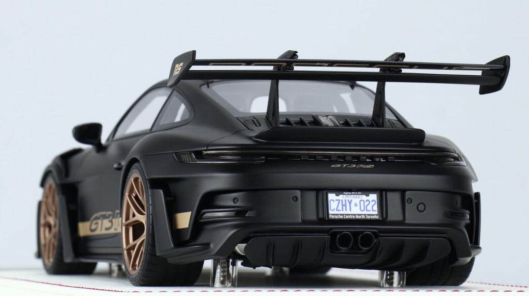 Porsche 911 GT3RS (Matt Black) [Davis & Giovanni] 1/18 scale