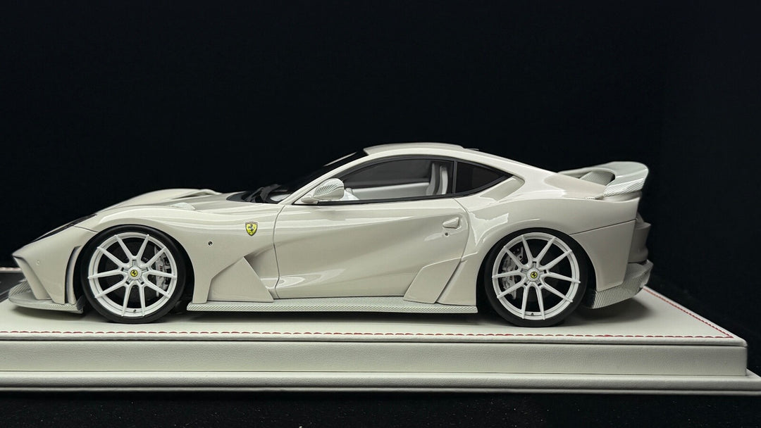 Ferrari 812 N-LARGO NOVITEC (Metallic White) [Davis & Giovanni] 1:18 1 OF 1