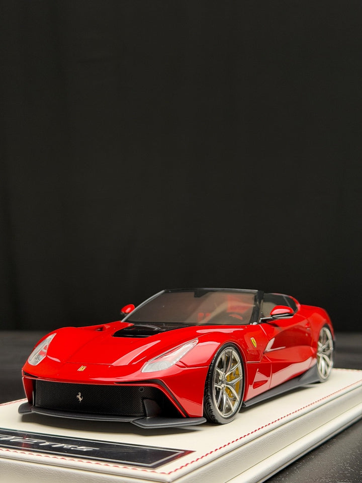 Ferrari F12 TRS (Rosso Corsa) [Davis & Giovanni] 1:18 scale