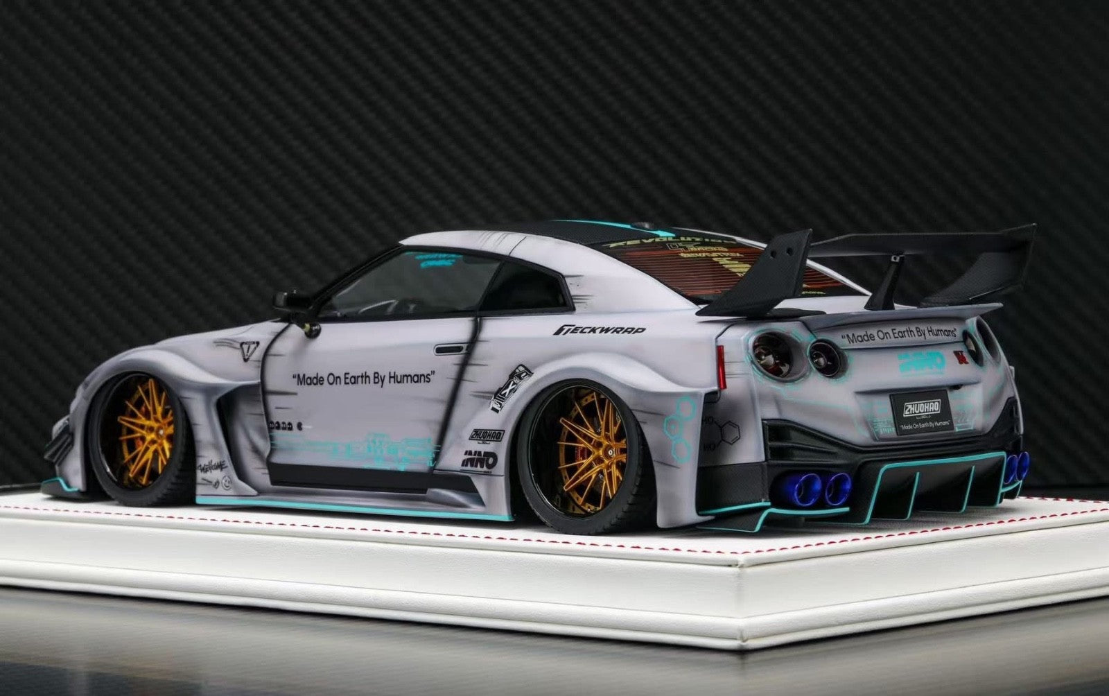 Nissan R35 GT-RR LBWK (Matte Gray Zero Fighter) [Davis & Giovanni] 1:1
