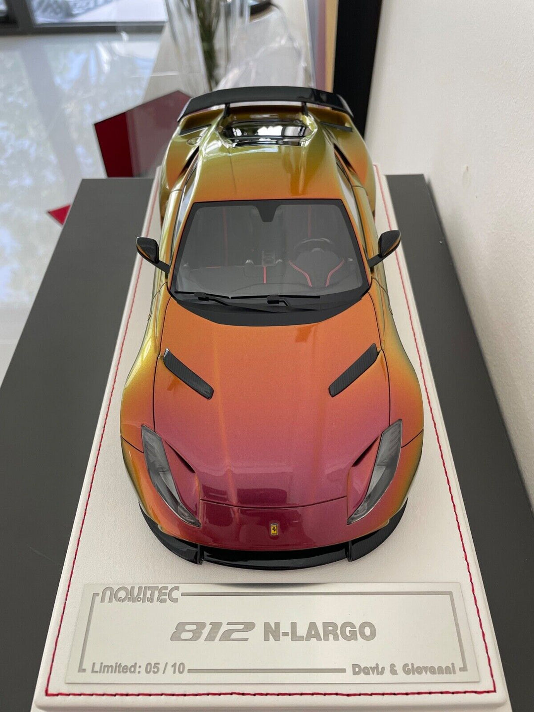Ferrari 812 N-LARGO NOVITEC (Chameleon Gold) [Davis & Giovanni] 1/18 scale