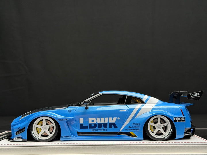 Nissan R35 GT-RR LBWK (Blue/ White Rims) [Davis & Giovanni] 1/18 scale