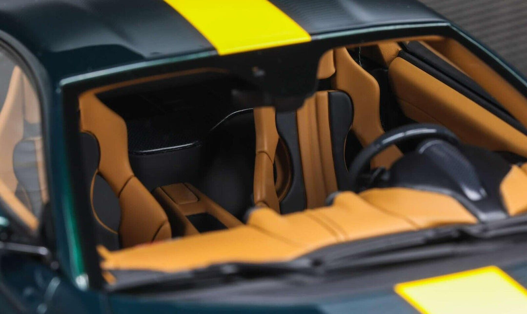 Ferrari 812 Competizione (Metallic Green/yellow ) [Davis & Giovanni] 1:18 scale
