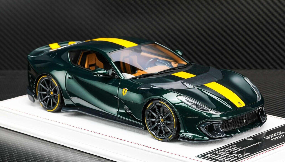 Ferrari 812 Competizione (Metallic Green/yellow ) [Davis & Giovanni] 1:18 scale