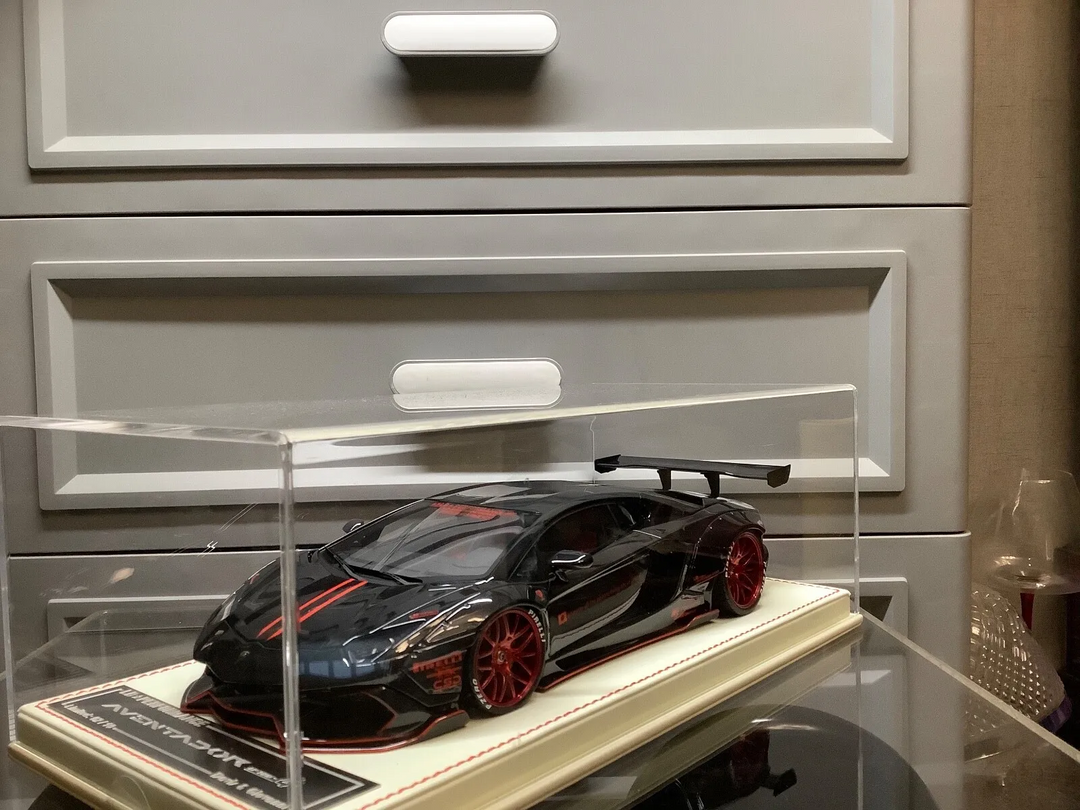 Lamborghini Aventador LP720-4 SV LBWK (Black) [Davis & Giovanni] 1/18 scale