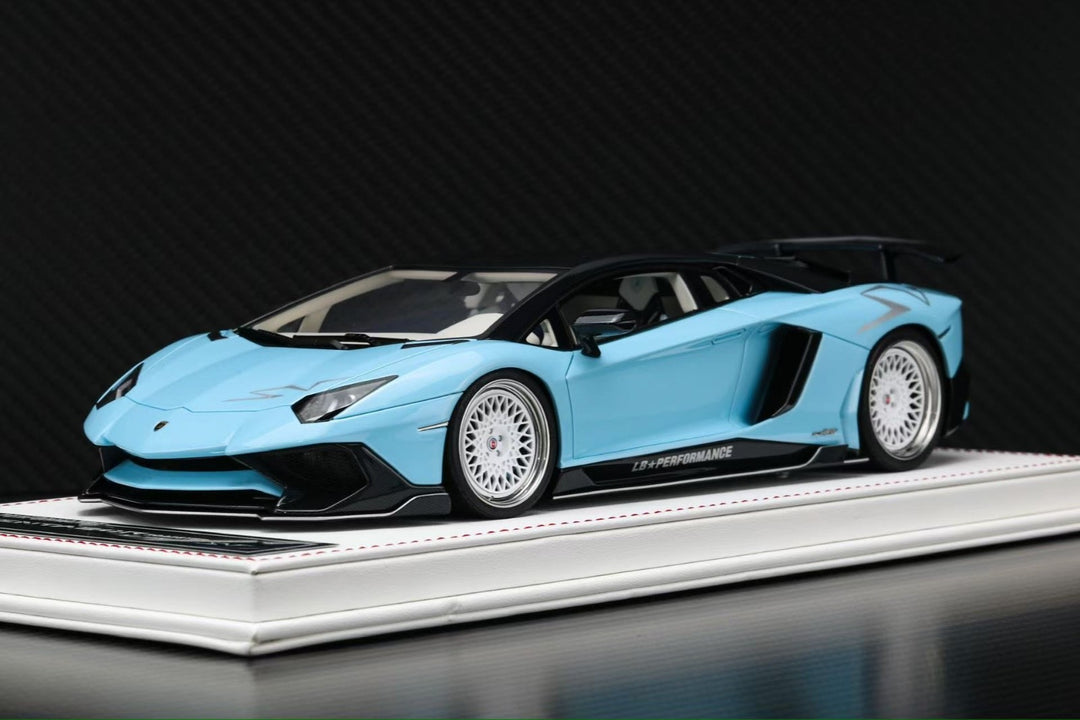 Lamborghini Aventador SV LBWK (Baby Blue) [Davis & Giovanni] 1:18 scale