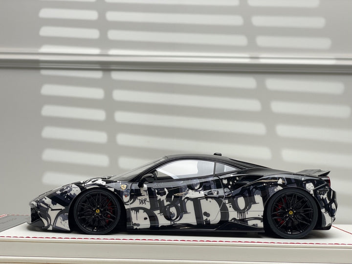Ferrari 488 GTB NOVITEC (Dior Edition) [Davis & Giovanni] 1/18 scale