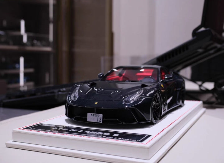 Ferrari F12 N-LARGO S NOVITEC (Full Gloss Carbon) [Davis & Giovanni] 1:18 scale