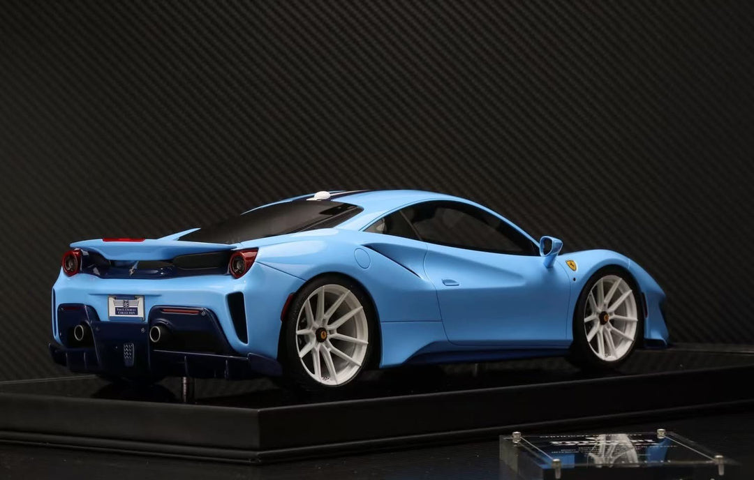 Ferrari 488 Pista (Baby Blue) [Davis & Giovanni] 1:12 scale