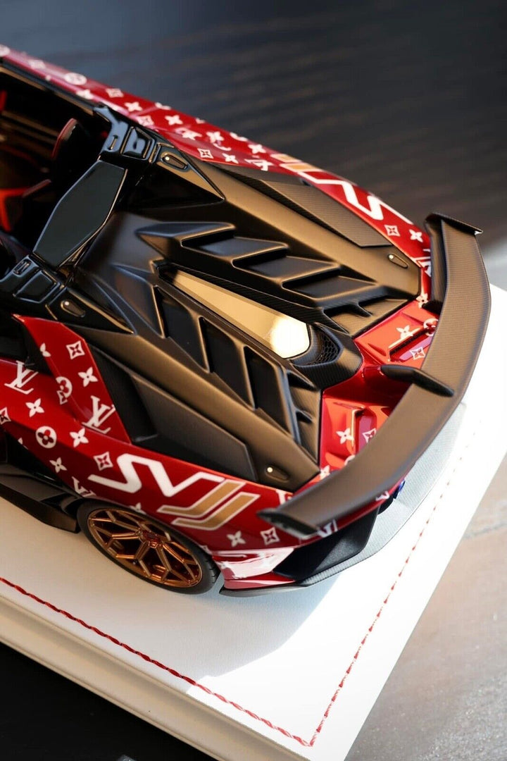 Lamborghini Aventador SVJ Roadster (Red LV Mono) [Davis & Giovanni] 1/18 scale
