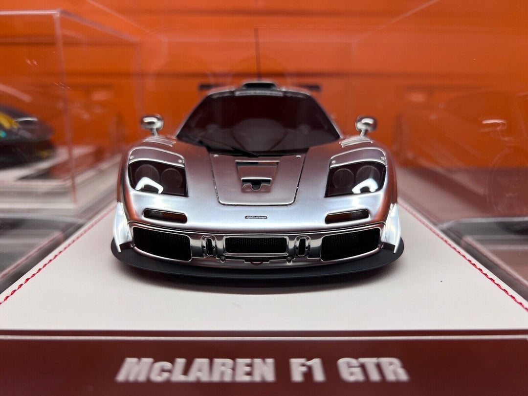 McLaren F1 GTR (Chrome) [Davis & Giovanni] 1/18 scale