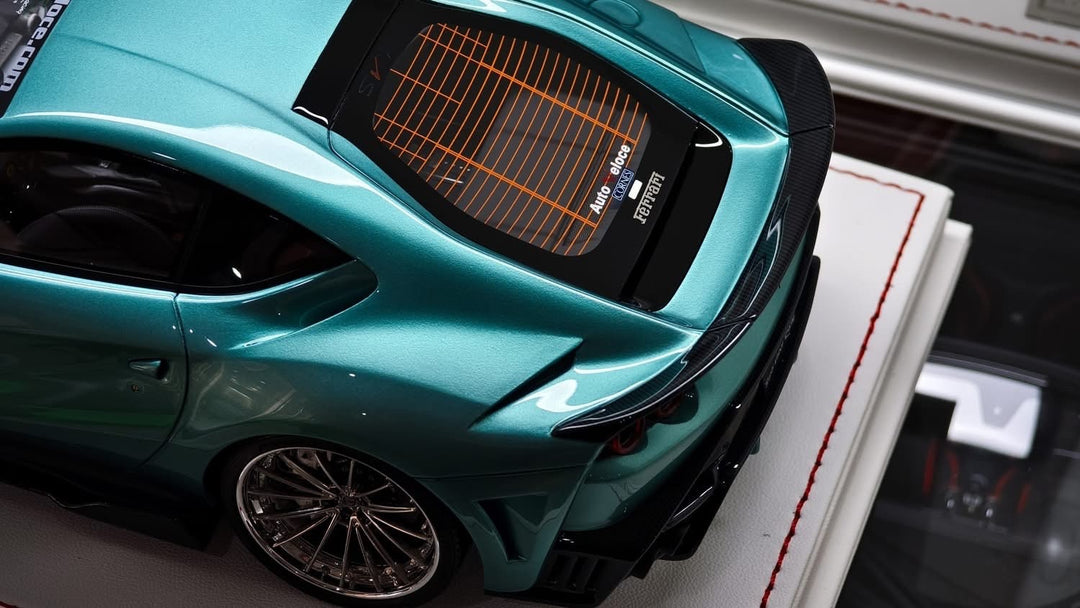 Ferrari 812 Superfast SVR (Metallic Light Blue) [Davis & Giovanni] 1:18 scale