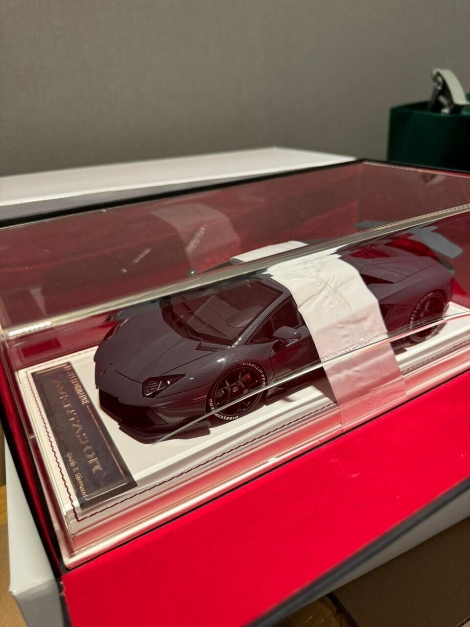 Lamborghini Aventador LBWK (Grigio Telesto) [Davis & Giovanni] 1/18 scale
