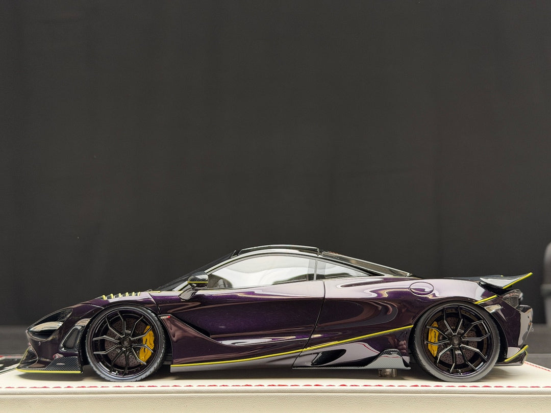 McLaren 720s VORSTEINER (Midnight Purple) [Davis & Giovanni] 1:18 scale