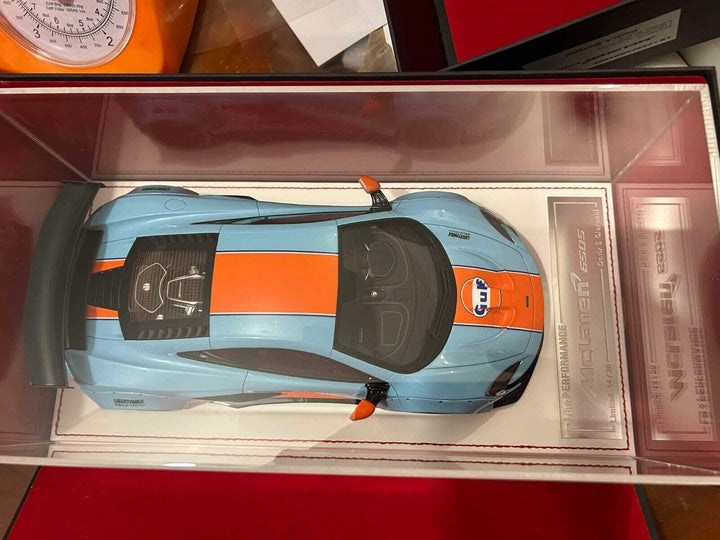 McLaren 650s LBWK (Gulf Racing Livery) [Davis & Giovanni] 1/18 scale