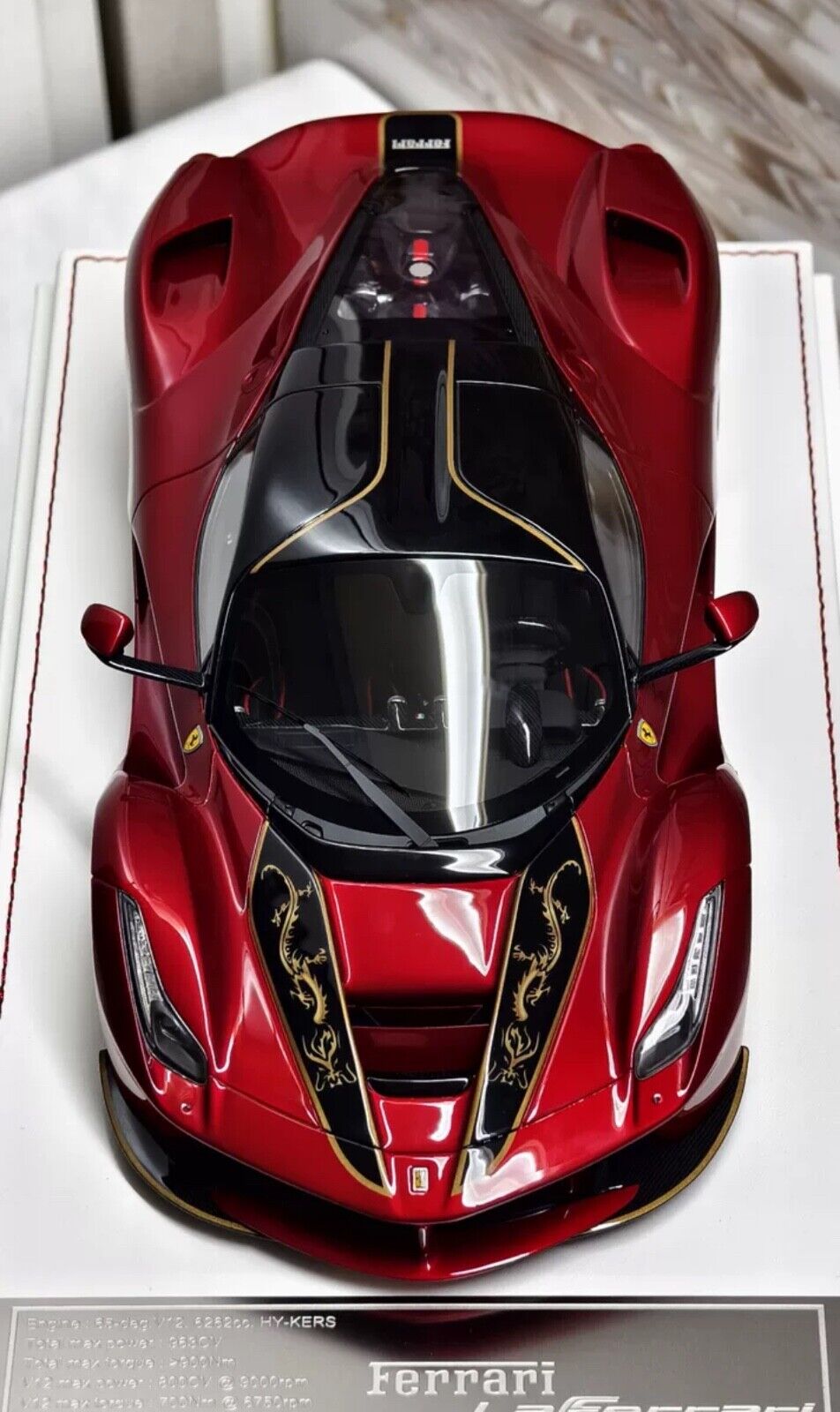 Ferrari LaFerrari (Red/ Year of The Dragon) [Davis & Giovanni] 1/18 scale