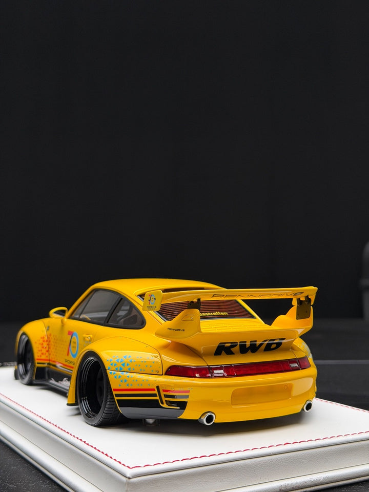 Porsche 911 RWB (70th Anniversary "Cinderella") [Davis & Giovanni] 1:18 scale