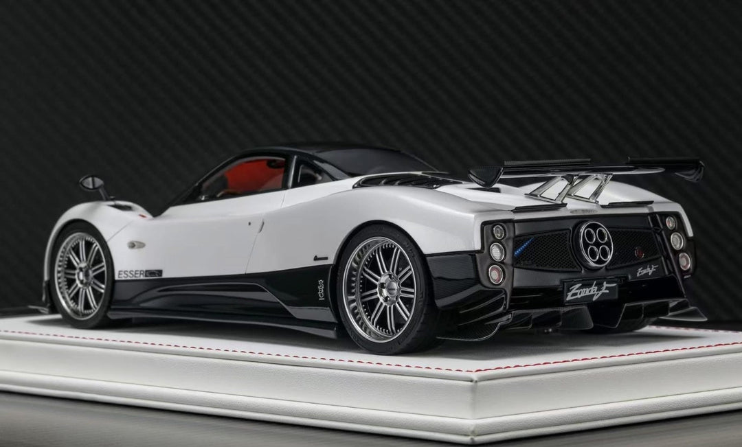 Pagani Zonda F (White/ Black) [Davis & Giovanni] 1:18 scale