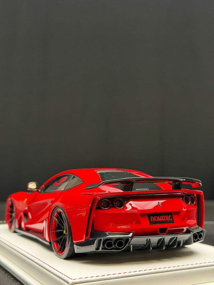 Ferrari 812 N-LARGO NOVITEC (Rosso Corsa) [Davis & Giovanni] 1:18 scale