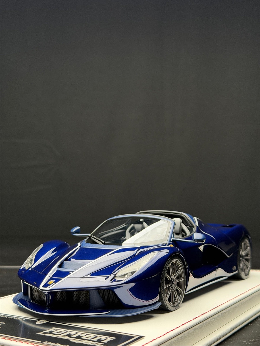 BBR Models 1:18 Ferrari LaFerrari Aperta Año de construcción 2016 Gris BBR182234 modelo coche BBR Models 1:18 Ferrari LaFerrari Aperta Año de construcción 2016 Gris BBR182234 modelo coche