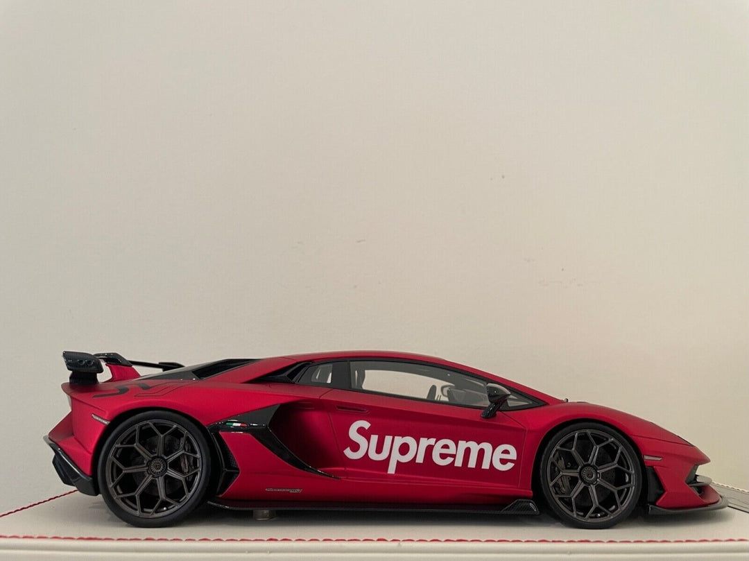 Lamborghini Aventador SVJ (Red Supreme) [Davis & Giovanni] 1/18 scale