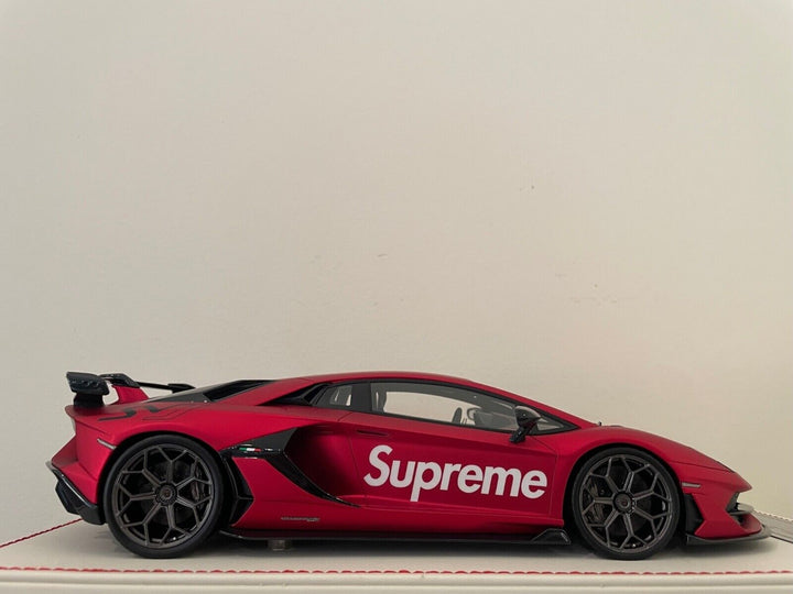 Lamborghini Aventador SVJ (Red Supreme) [Davis & Giovanni] 1/18 scale