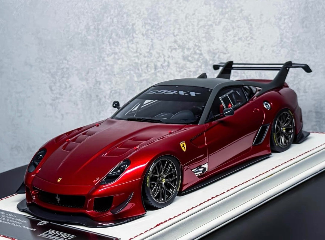 Ferrari 599XX Evo (Candy Red) [Davis & Giovanni] 1/18 scale