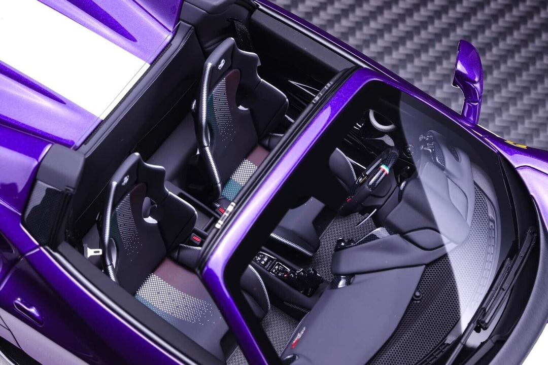 Ferrari 488 Pista Spider NOVITEC (Purple/i.stripe) [Davis & Giovanni] 1/18 scale