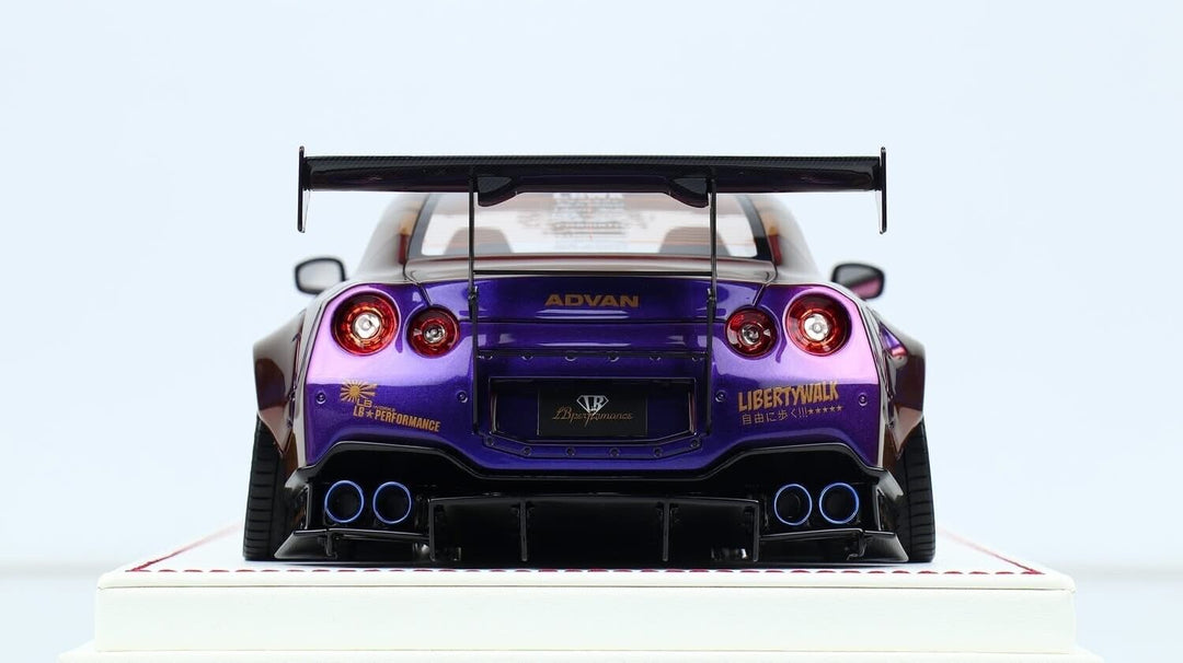 Nissan R35 GTR Type 2 LBWK (Chameleon Purple) [Davis & Giovanni] 1/18 scale