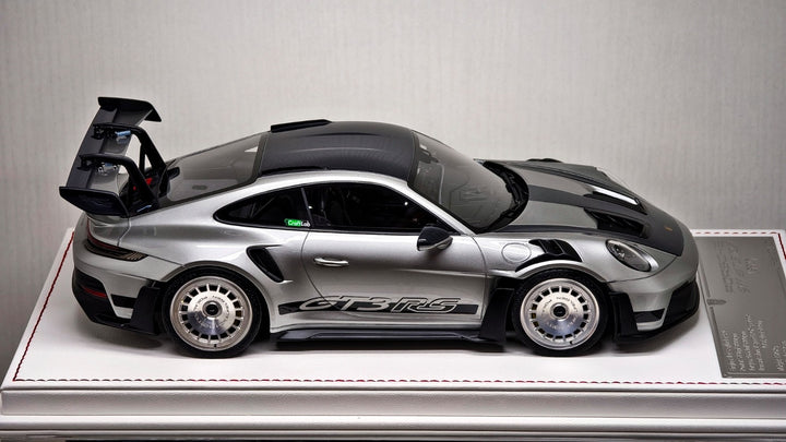 Porsche 911 GT3 RS (Silver/ Real Alloy Rims) [Davis & Giovanni] 1/18 scale