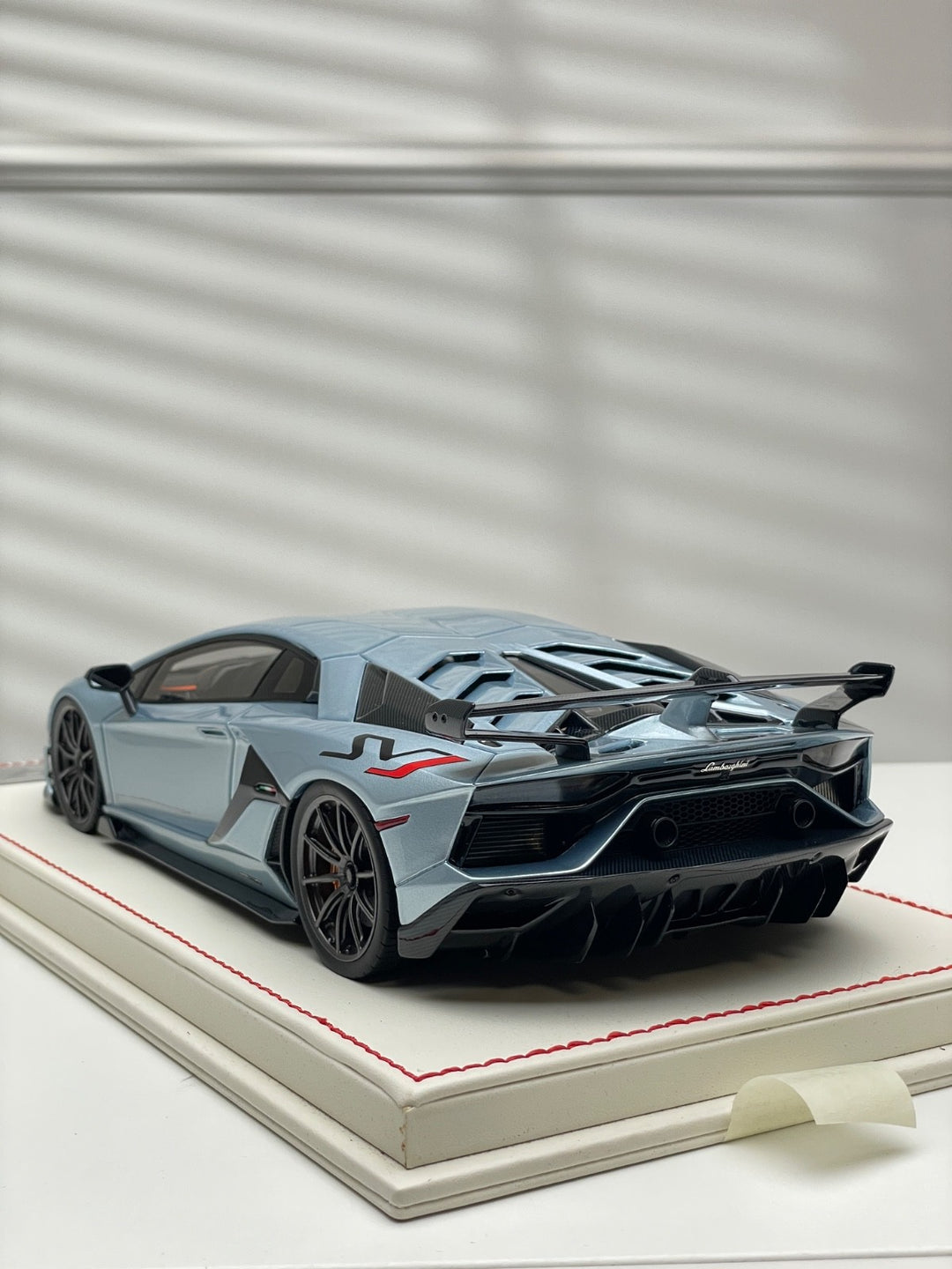 Lamborghini Aventador SVJ (Ice Blue Metallic) [Davis & Giovanni] 1:18 scale