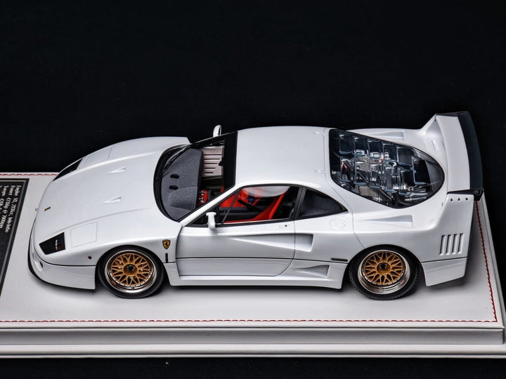 Ferrari F40 (Pearl White) [Davis & Giovanni] 1:18 scale