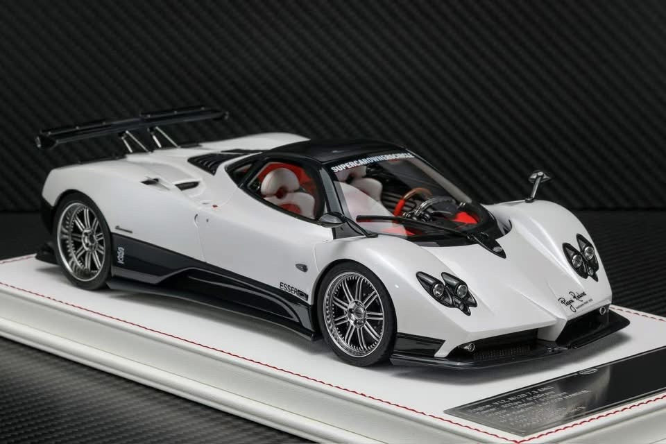 Pagani Zonda F (White/ Black) [Davis & Giovanni] 1:18 scale