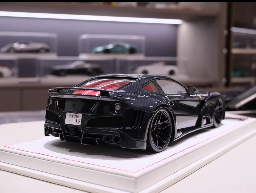 Ferrari F12 N-LARGO S NOVITEC (Full Gloss Carbon) [Davis & Giovanni] 1:18 scale