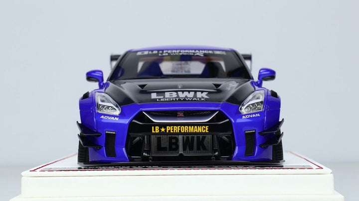 Nissan GTR R-35 Type 2 LBWK (Gloss Blue/ Purple) [Davis & Giovanni] 1/18 scale