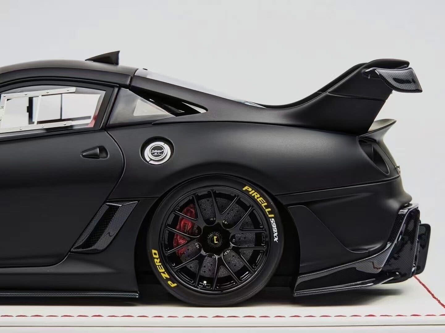Ferrari 599XX EVO (Matt Black) [Davis & Giovanni] 1:18 scale