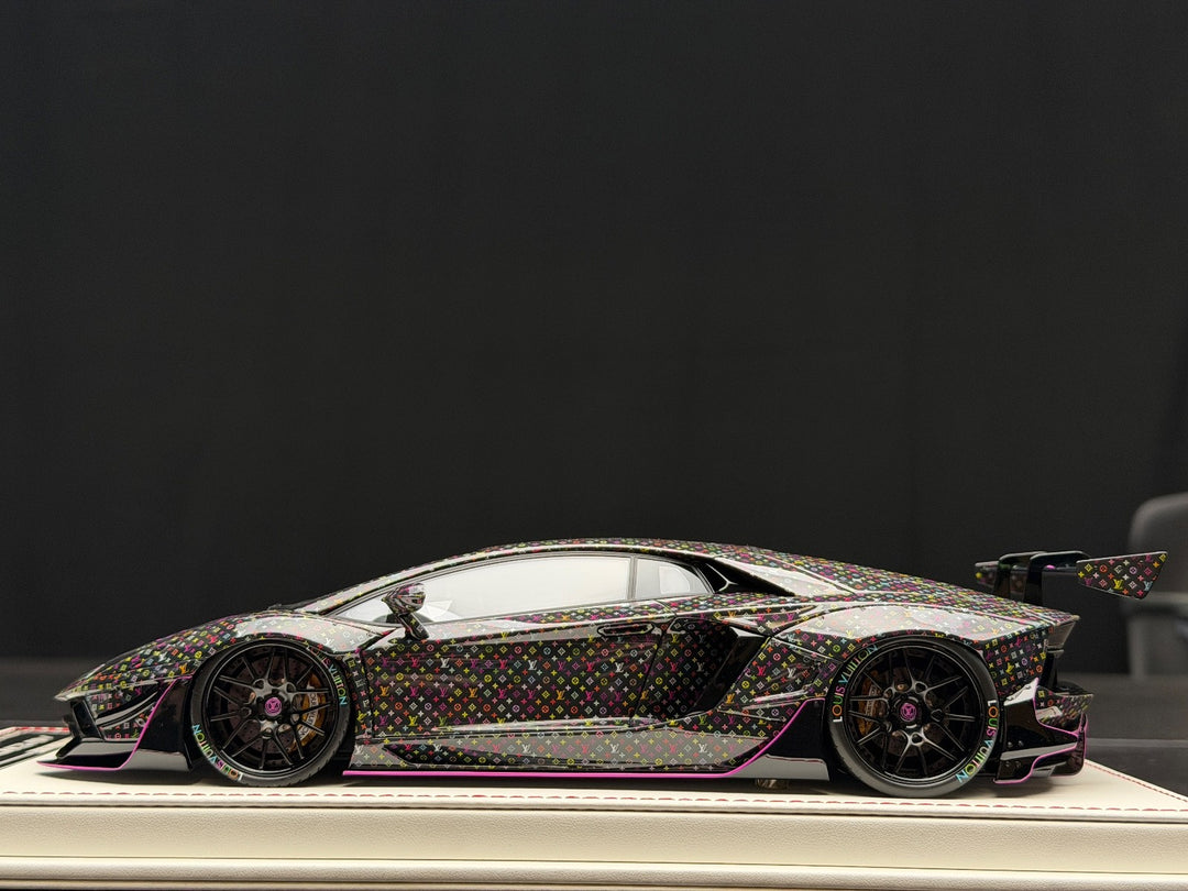 Lamborghini Aventador 2.0 LBWK (LV Monogram) [Davis & Giovanni] 1:18 scale